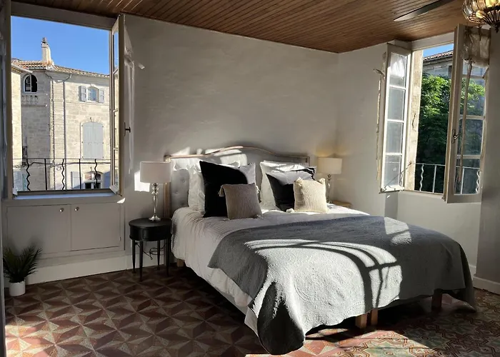 Apartamento Upscale Townhouse In Centre *