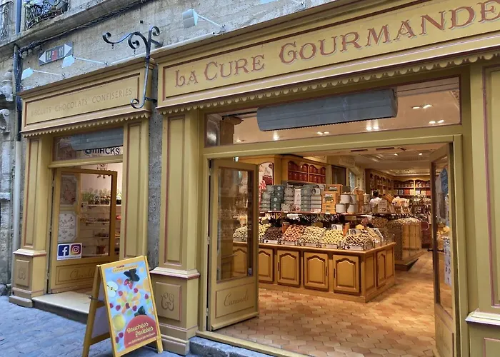 Upscale Townhouse In Centre * Pézenas